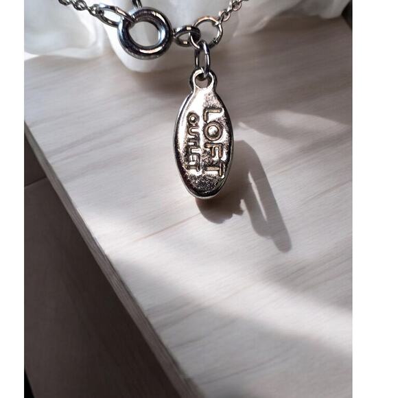 Loft Silver and While Beaded Elegant Chain Necklace - Picture 5 of 5